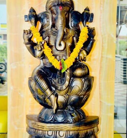 בית מלון כפרי 7 Seas