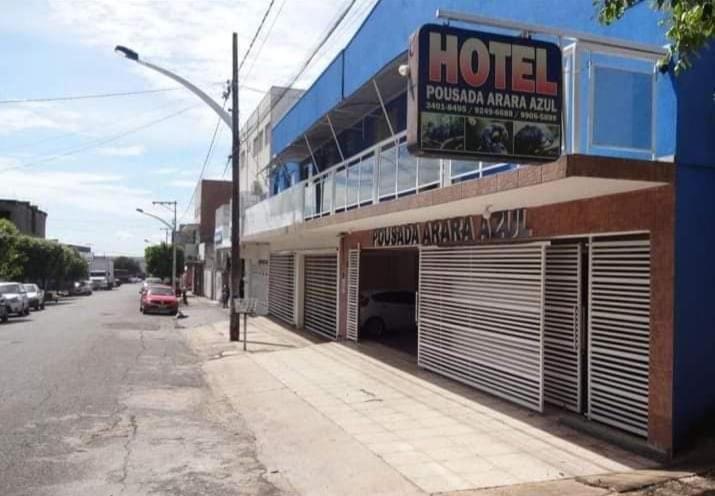 هتل Arara Azul