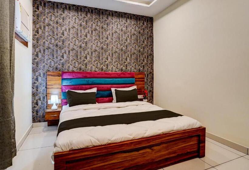 فندق Collection O Amit Legagcy Resort