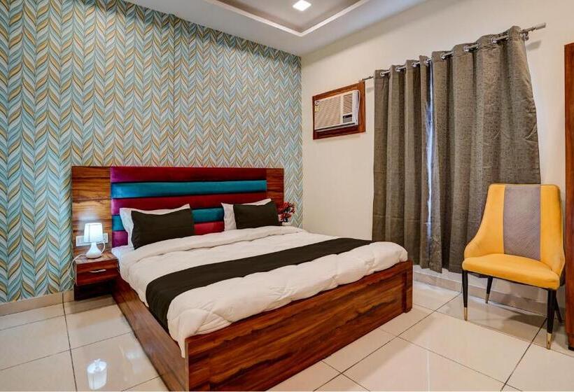 فندق Collection O Amit Legagcy Resort