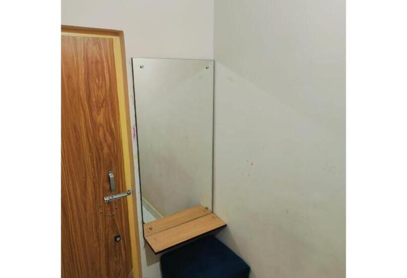 בית מלון כפרי Emerald Inn