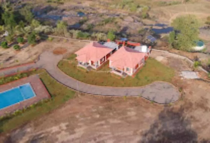 ホテル Hidden Hill Resort Pali Sudhagad