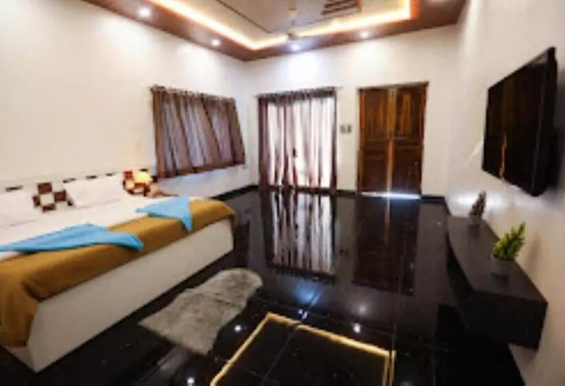 ホテル Hidden Hill Resort Pali Sudhagad