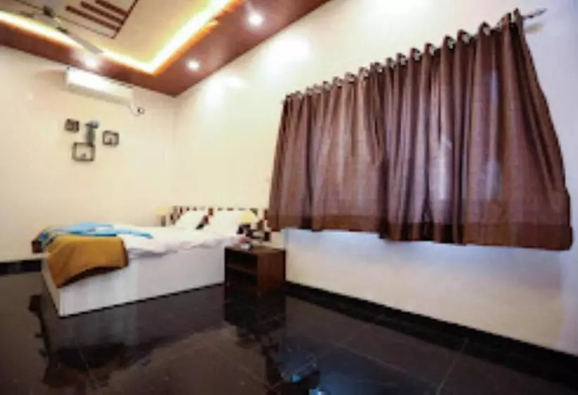 ホテル Hidden Hill Resort Pali Sudhagad