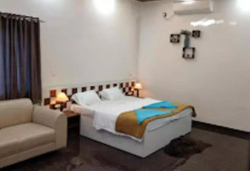 ホテル Hidden Hill Resort Pali Sudhagad