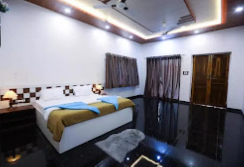 ホテル Hidden Hill Resort Pali Sudhagad