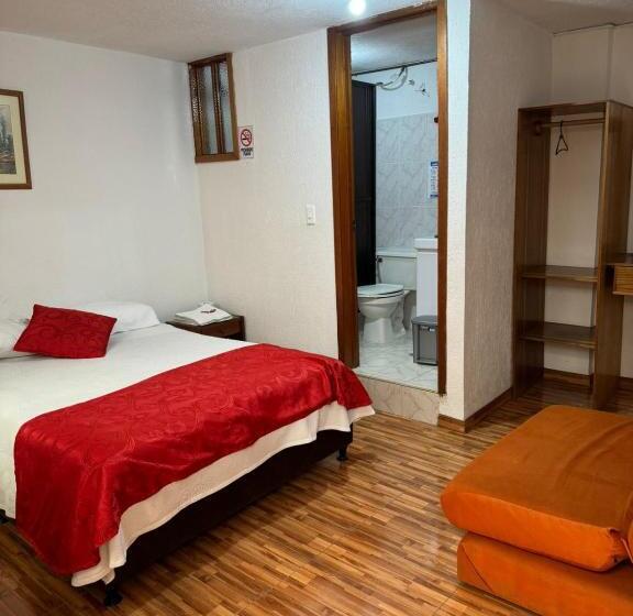 Отель La Candelaria