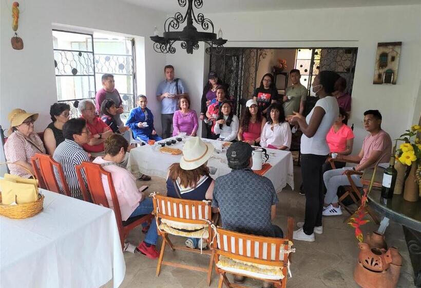 هتل Orquideas De Elena