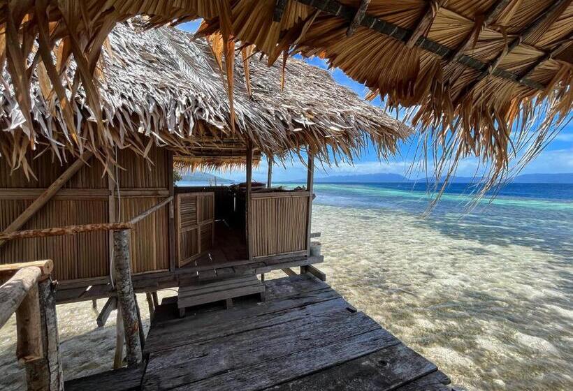 בית מלון כפרי Tamaku House Reef Raja Ampat