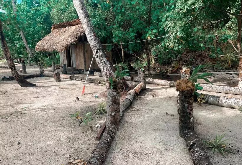 ホテル Tamaku House Reef Raja Ampat