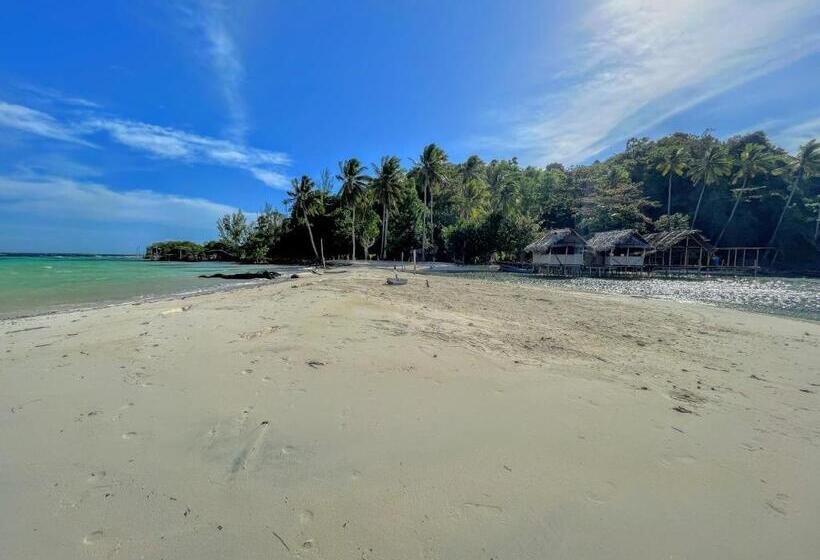 בית מלון כפרי Tamaku House Reef Raja Ampat