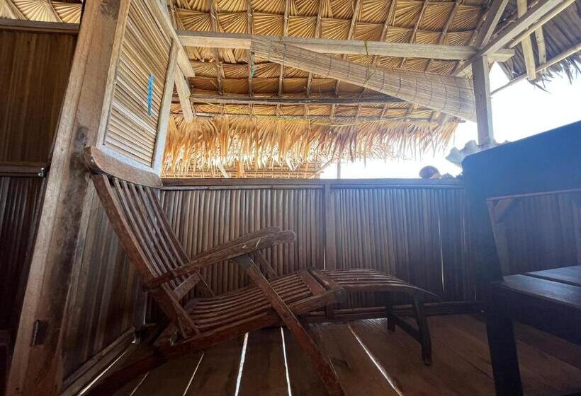 בית מלון כפרי Tamaku House Reef Raja Ampat