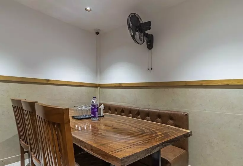 Hotelli Treebo Tiba