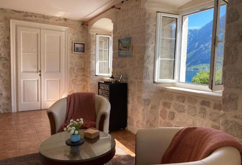 هتل Villaoldmariner