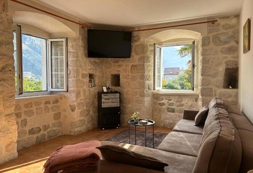 هتل Villaoldmariner