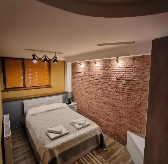 پانسیون Guest House Calma