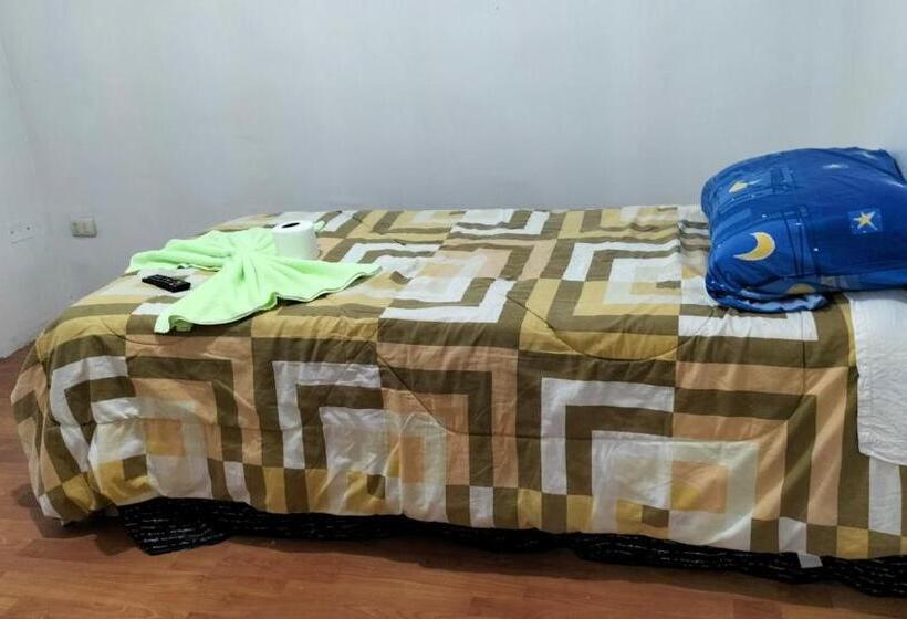 ペンション Hostal Rozal Spa Hospicio