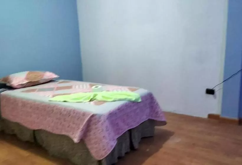 ペンション Hostal Rozal Spa Hospicio