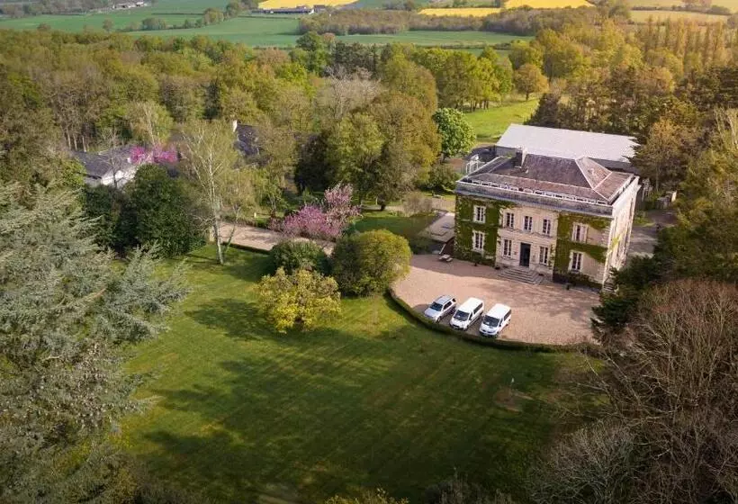 ペンション Institut Bois Robert