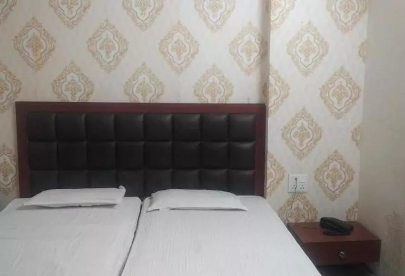 ペンション Mahi Inn Guesthouse