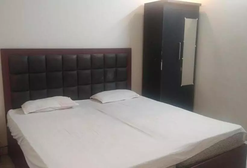 ペンション Mahi Inn Guesthouse