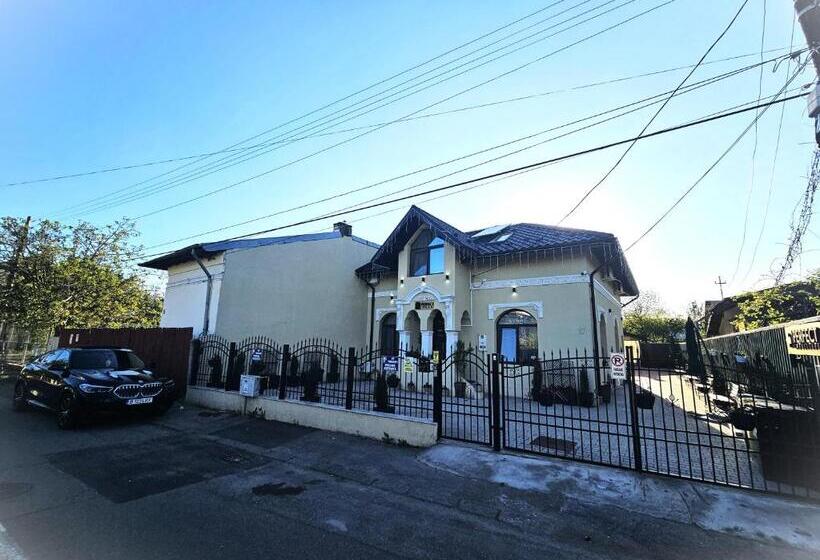 Пансион Perfect Villa Ploiesti