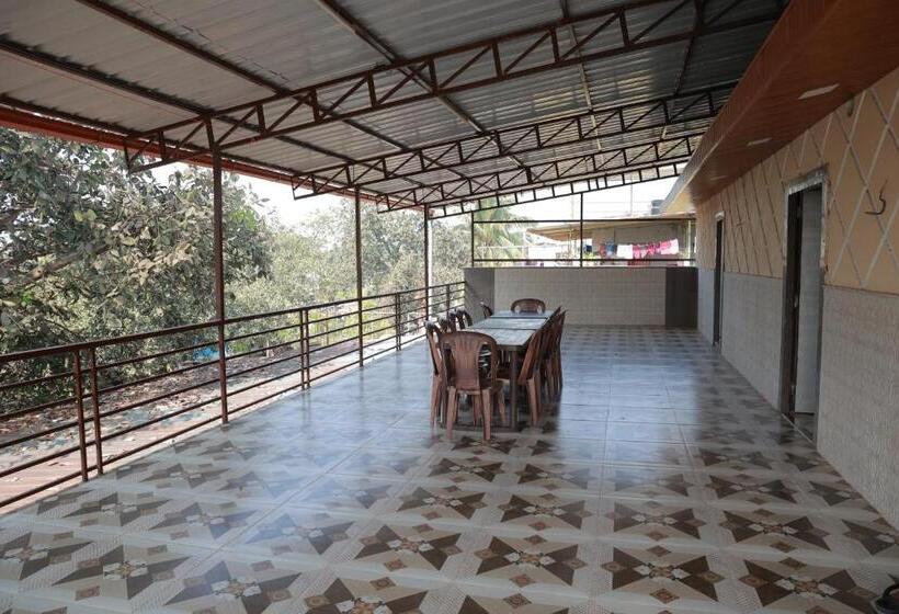 Pension (Hôtel basse catégorie) Star Cottage