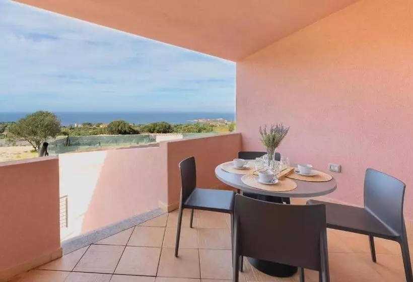 Residence With Swimming Pool In Isola Rossa, Just About 2 Km From The Beach La Marinedda