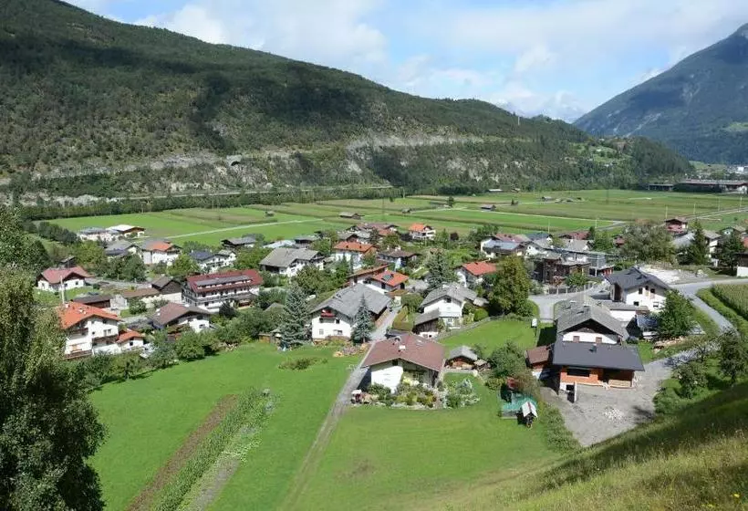 ホテル Gasthof Alpenrose