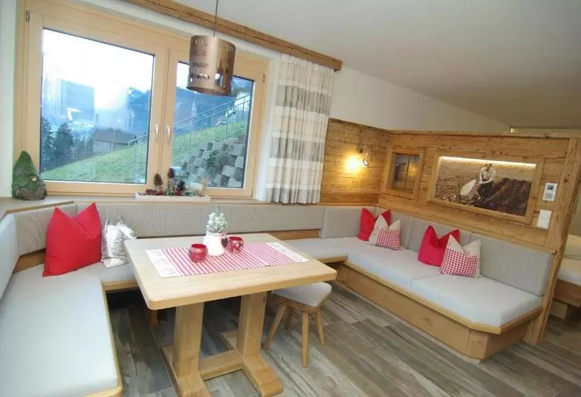Hotelli Apartment Schoeser