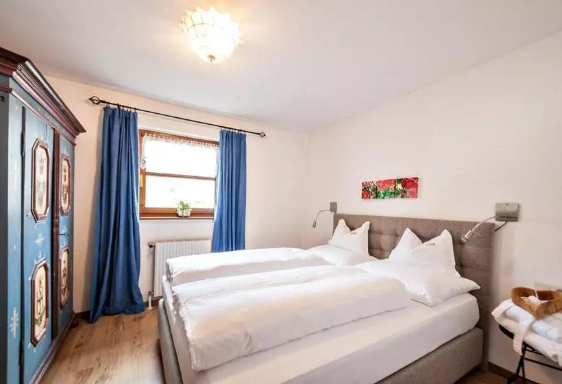 Hotelli Appartements Ausserladscheider