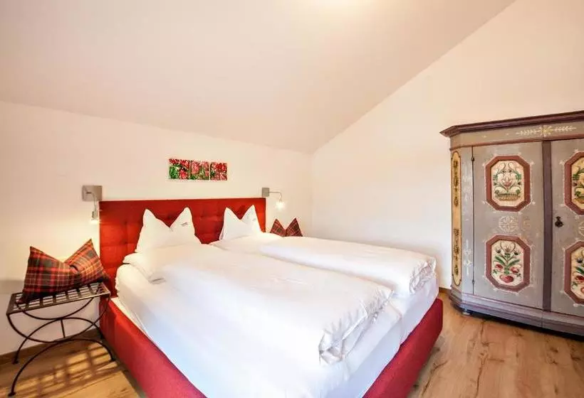 Hotelli Appartements Ausserladscheider