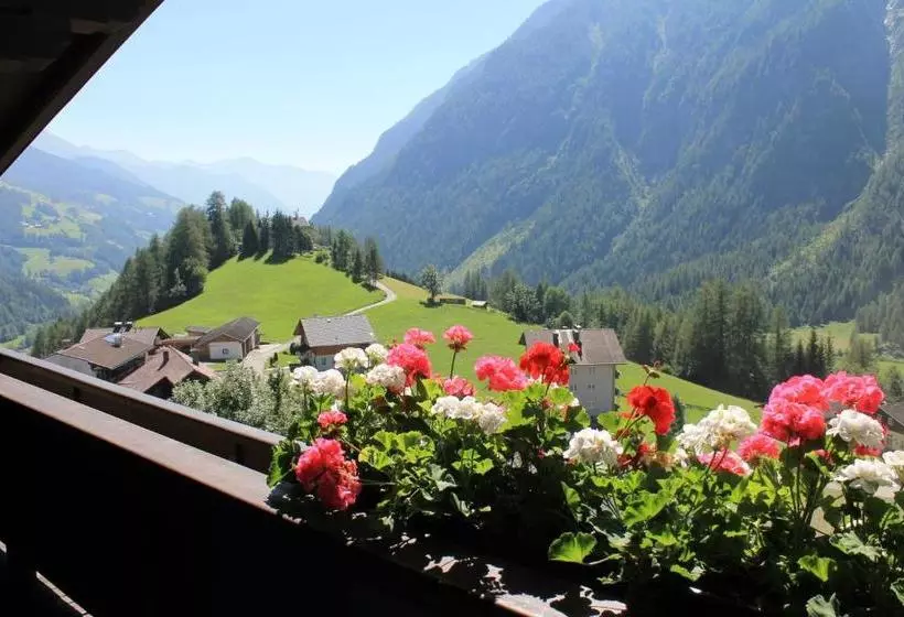 Hotelli Apphaus Sonne