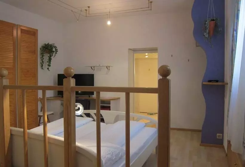 Hotelli Pension Sonne Bed & Breakfast