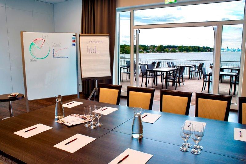 酒店 Der Reisinger Am Neufelder See