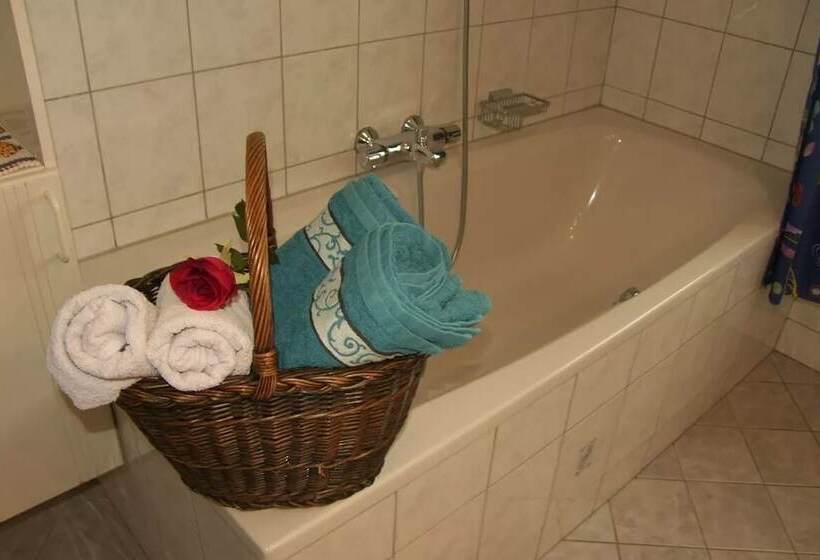 فندق Espi Stables Ferienhof Esterhammer