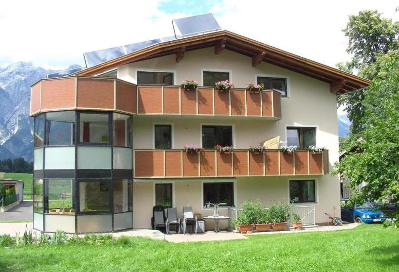 ホテル Ferienwohnungen Mair