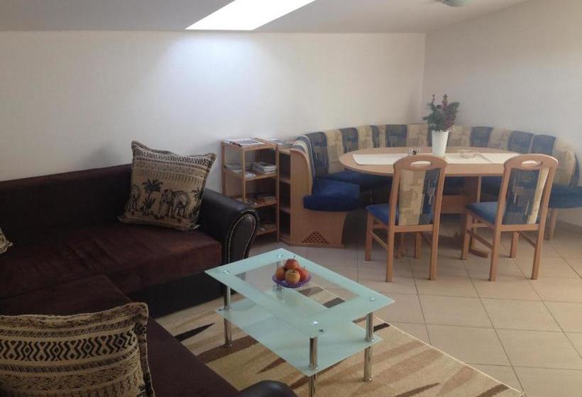 ホテル Ferienwohnungen Mair