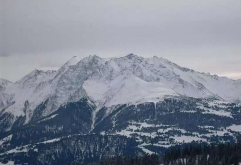 ホテル Gasthof Zum Löwen
