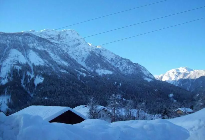 ホテル Gasthof Zum Löwen