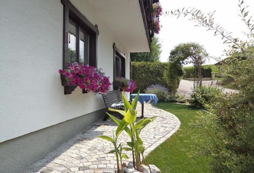 ホテル Gästehaus Verena