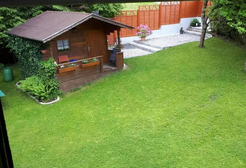 ホテル Gästehaus Verena