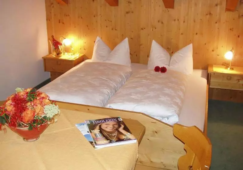 هتل Haus Bergheimat Pension