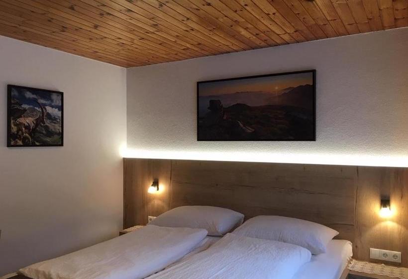 فندق Haus Kirschner