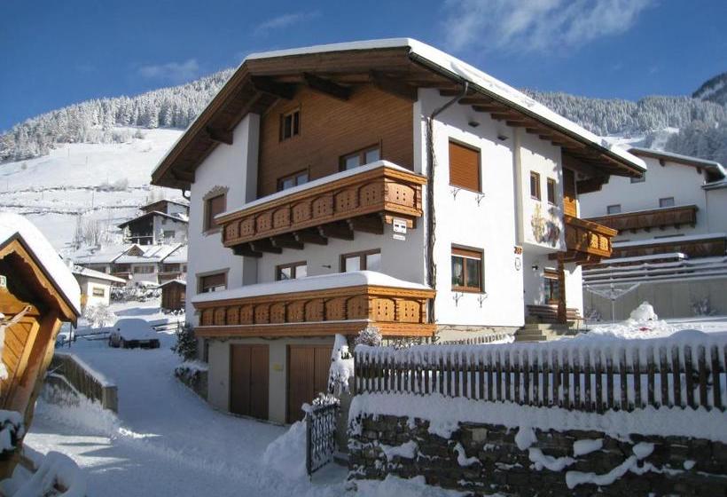 فندق Haus Stecher