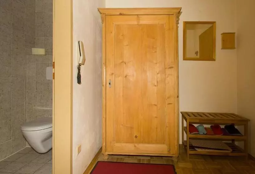 هتل Kandolf Apartments Klagenfurt