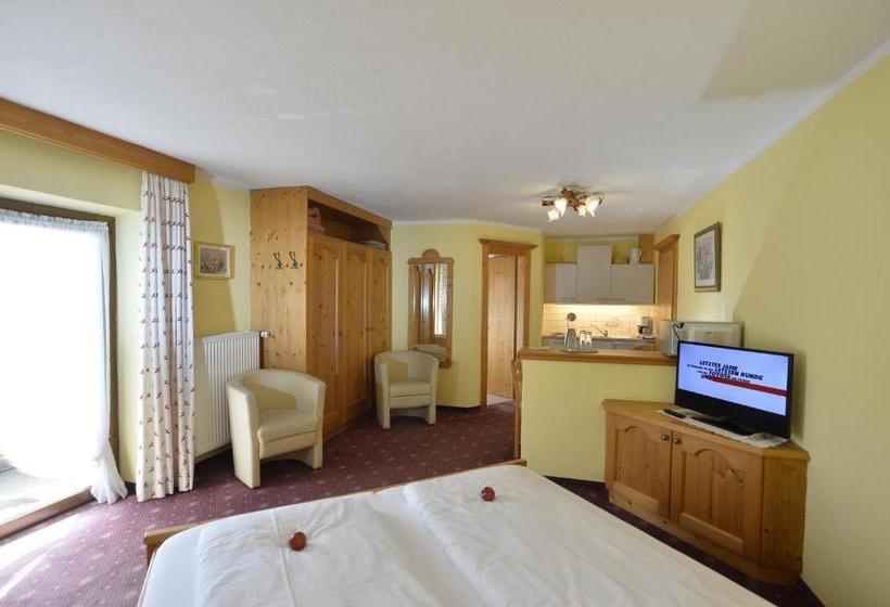 ホテル Pension Und Apartments Landhaus Marie