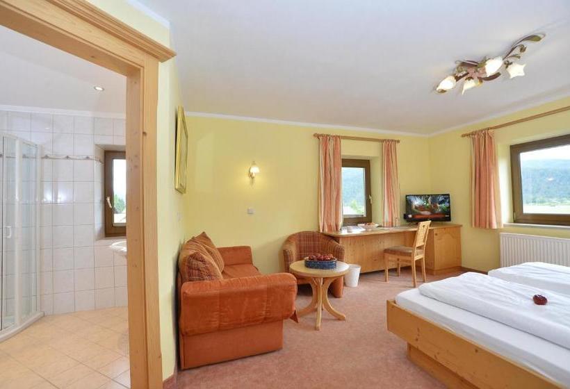 ホテル Pension Und Apartments Landhaus Marie