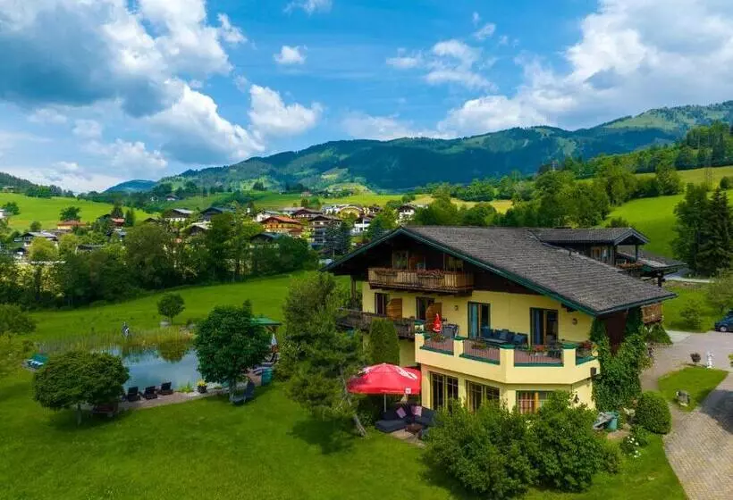 Hotelli Sportpension Goldegg