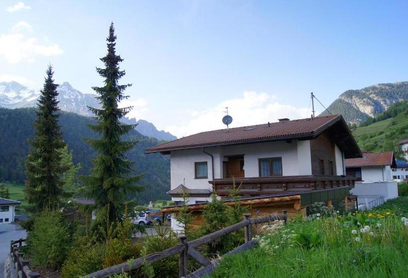 Hotelli Spöttl Peter